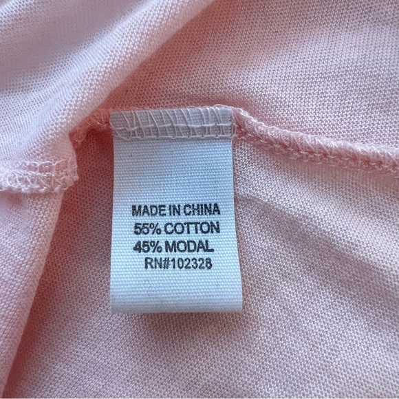 Lux Y2k Pink Split Front Ruffle Top - Picture 6 of 6